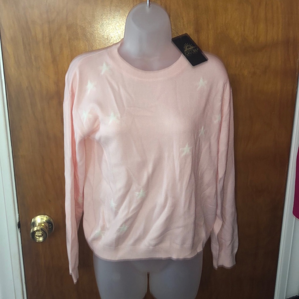 NWT Cali Rey Pink Star Pattern Sweater